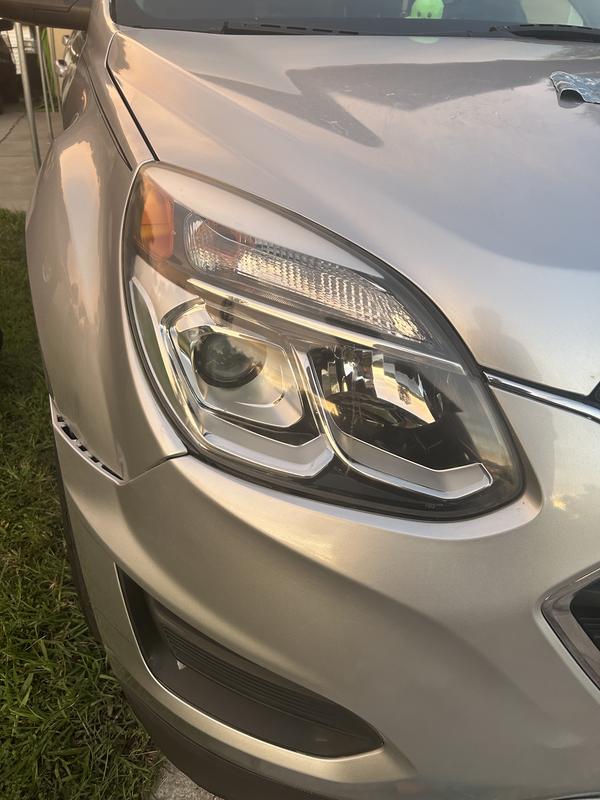 Second restored headlight, click to return to top of page
